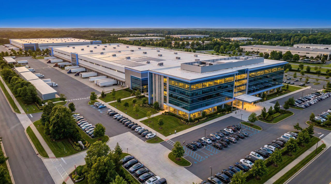 Индустриальный парк: складские и офисные здания